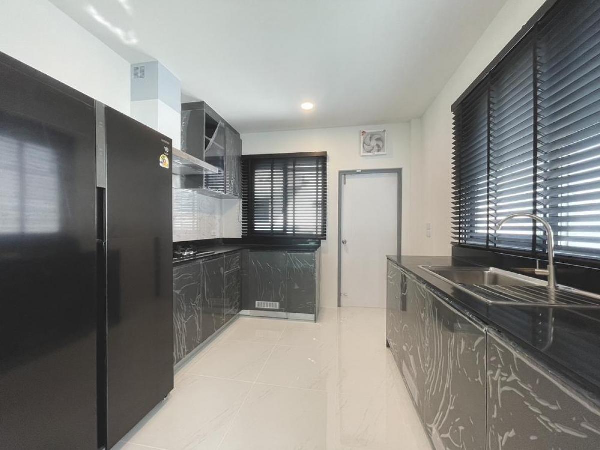 ให้เช่าบ้านบางนา แบริ่ง ลาซาล : 28/02/2026, บ้านหรู 4 ห้องนอน 5 ห้องน้ำ The City Bangna พร้อมอยู่ ใกล้ถ.บางนา-ตราด เช่าหรือซื้อได้ ทุกไลฟ์สไตล์ ตอบโจทย์ทุกครอบครัว เริ่มต้น 160,000 บาท/เดือน