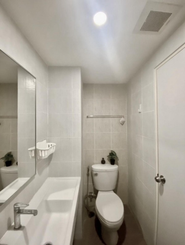 ขายคอนโดสมุทรปราการ สำโรง : S-LV76107 ขาย คอนโด ลุมพินีวิลล์ สุขุมวิท76 แบริ่งสเตชั่น ชั้น3 ตึกD วิวเมือง 22.5ตรม. 1นอน 1น้ำ 1.23 ล้าน 064-959-8900