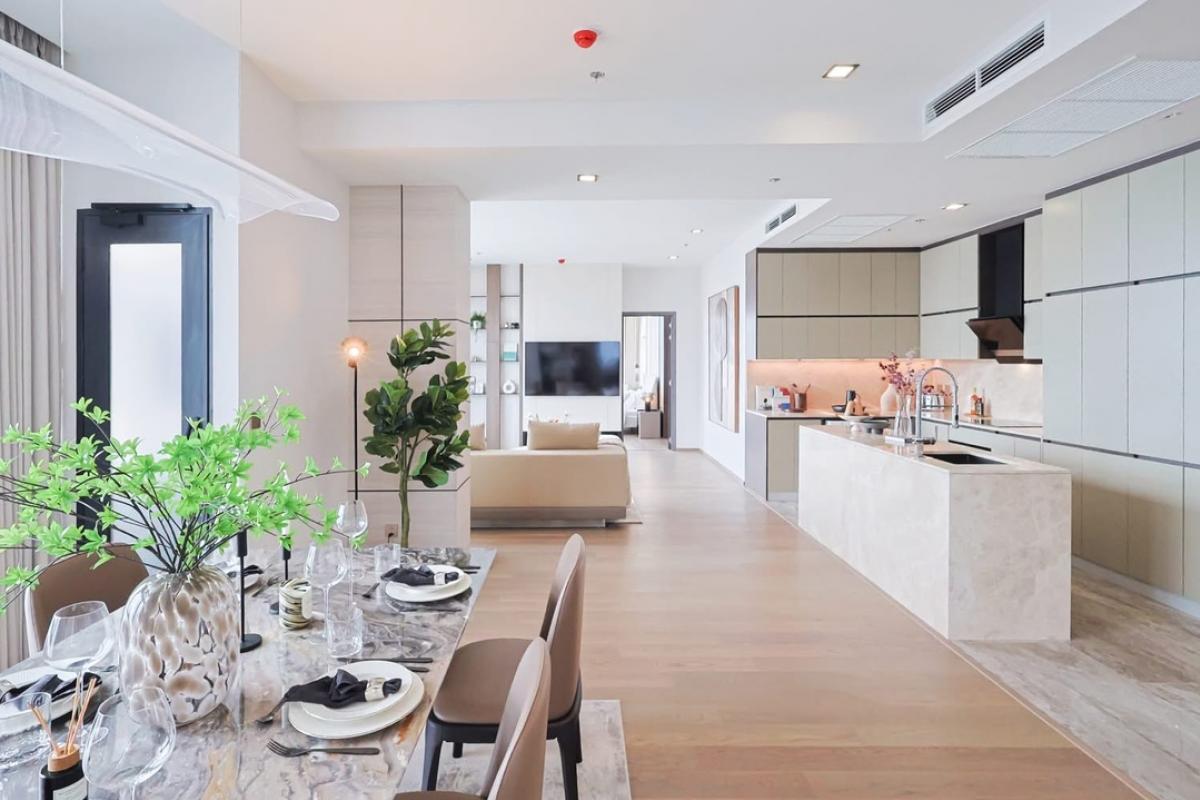 ขายคอนโดราชเทวี พญาไท : Conner Ratchathewi ขนาด 173 Sq.m 3 bed 3 bath เพียง 68.8 MB เท่านั้น !!