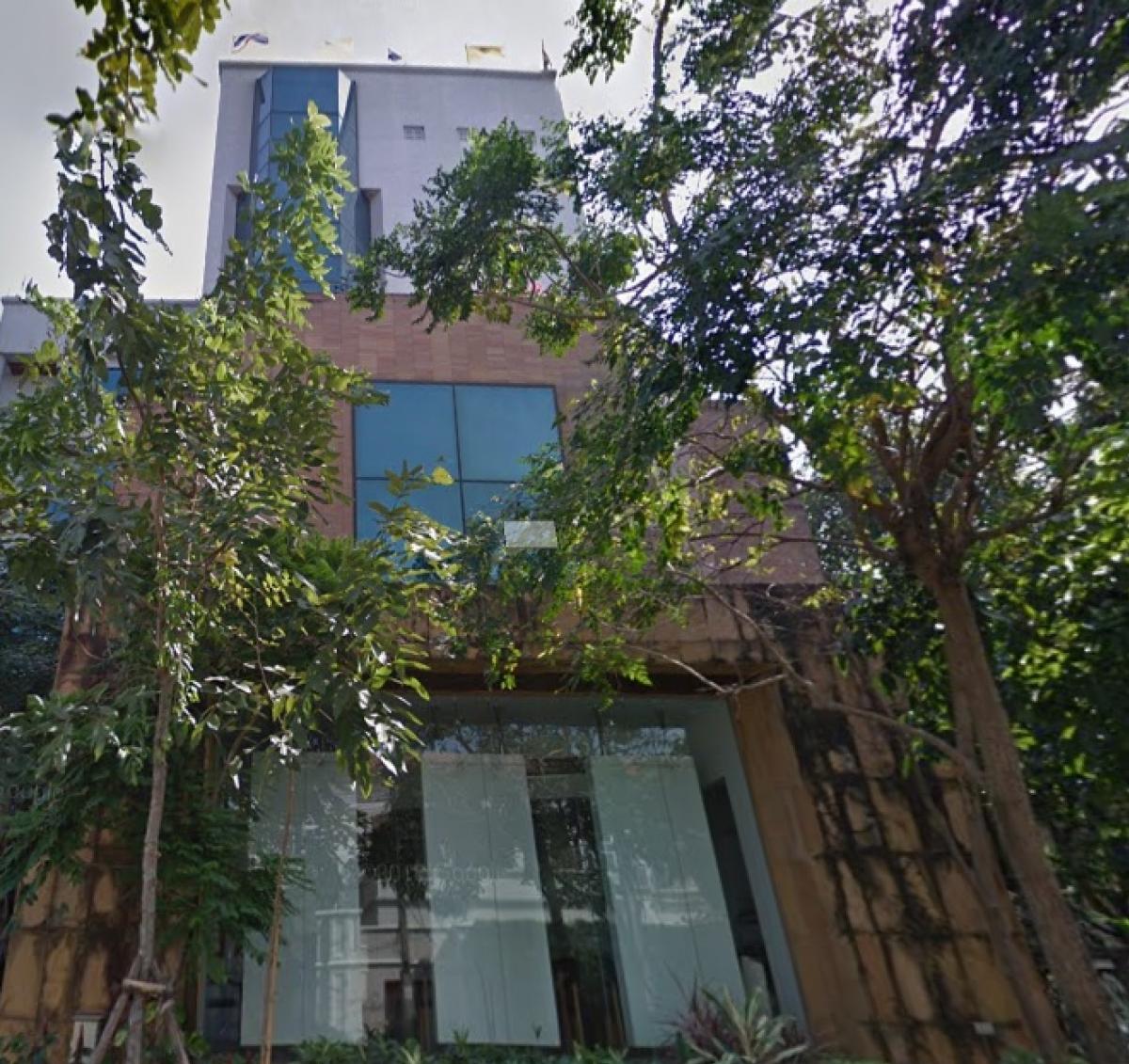 For RentOfficeOnnut, Udomsuk : Sell/rent a Mixed-USE building near the BTS, both Onnut and Bangchak station, about 400 meters.