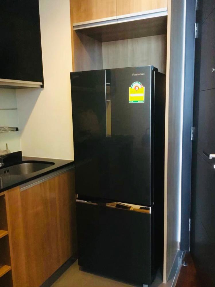 For RentCondoRatchathewi,Phayathai : Wish Signature Midtown siam 1 【𝐑𝐄𝐍𝐓】 🔥 Luxury Minimalist condo, airy, decorated with furniture in premium Complete facilities.🔥 Contact LINE ID: @hacondo