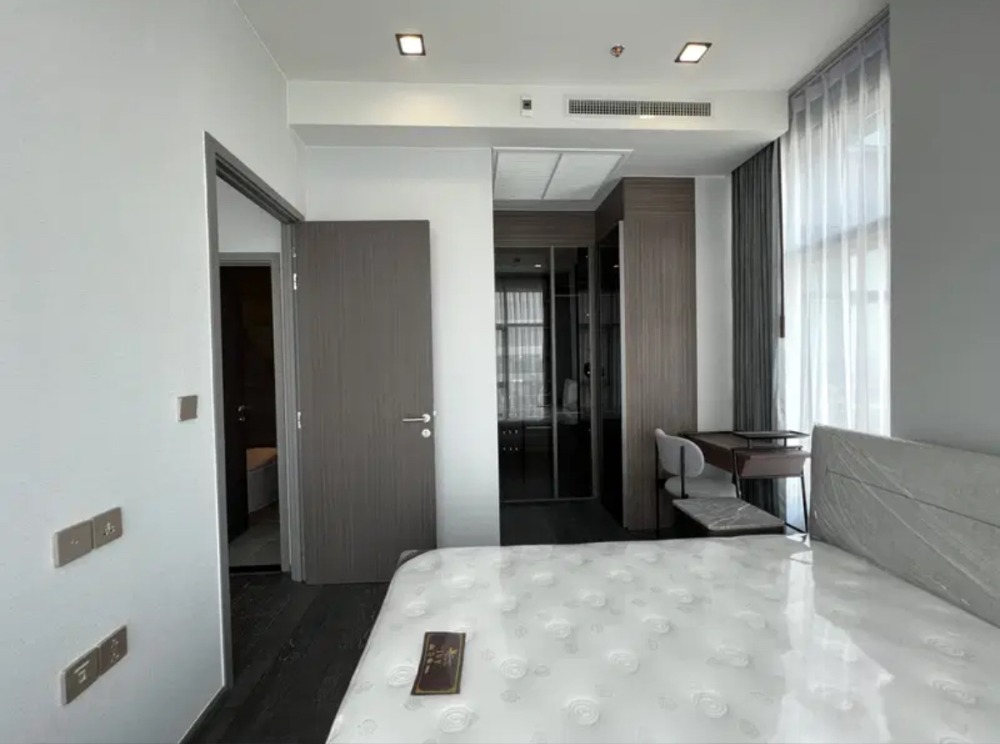 For SaleCondoRatchathewi,Phayathai : CONNER RATCHATEWI 2B 50 sq.m. 16,959,000B Eng Please add LINE ID @806qphgn 0841505483