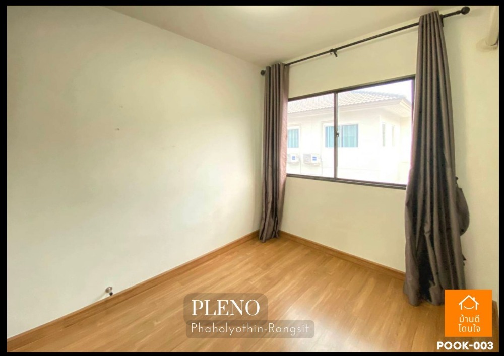 For SaleTownhomePathum Thani,Rangsit, Thammasat : Urgent sale !! Townhome, Phahonyothin, Rangsit (22.3 sq.w.), 3 bedrooms, 2 bathrooms, Future Rangsit