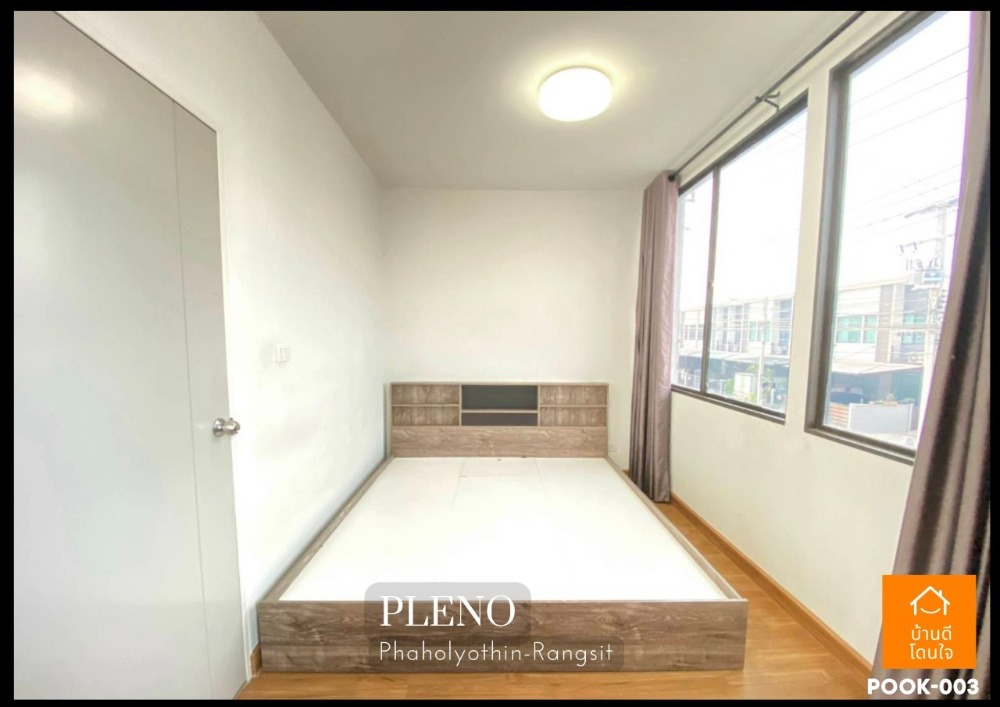 For SaleTownhomePathum Thani,Rangsit, Thammasat : Urgent sale !! Townhome, Phahonyothin, Rangsit (22.3 sq.w.), 3 bedrooms, 2 bathrooms, Future Rangsit