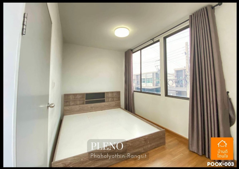 For SaleTownhomePathum Thani,Rangsit, Thammasat : Urgent sale !! Townhome, Phahonyothin, Rangsit (22.3 sq.w.), 3 bedrooms, 2 bathrooms, Future Rangsit