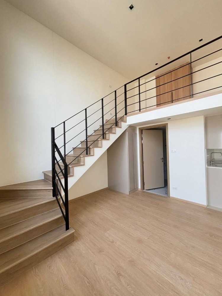 For SaleCondoWongwianyai, Charoennakor : Narawa Chareon Nakhon, a condominium in the heart of the important area of ​​the Thonburi side On Charoen Nakhon Road, Loft 1 Bedroom, special price 4.29 MB. **