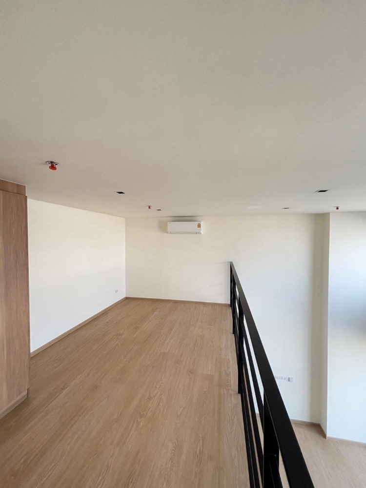 For SaleCondoWongwianyai, Charoennakor : Narawa Chareon Nakhon, a condominium in the heart of the important area of ​​the Thonburi side On Charoen Nakhon Road, Loft 1 Bedroom, special price 4.29 MB. **