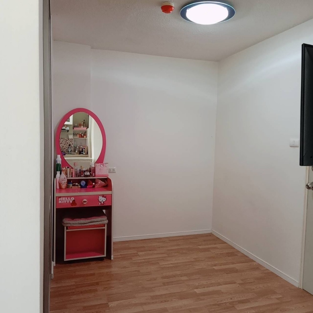 ขายคอนโดลาดกระบัง สุวรรณภูมิ : S-LPNOL102  ขายคอนโด ลุมพินี วิลล์ อ่อนนุช-ลาดกระบัง, ชั้น 4 ตึกซี 23 ตรม. 1.3 ล้าน 064-959-8900