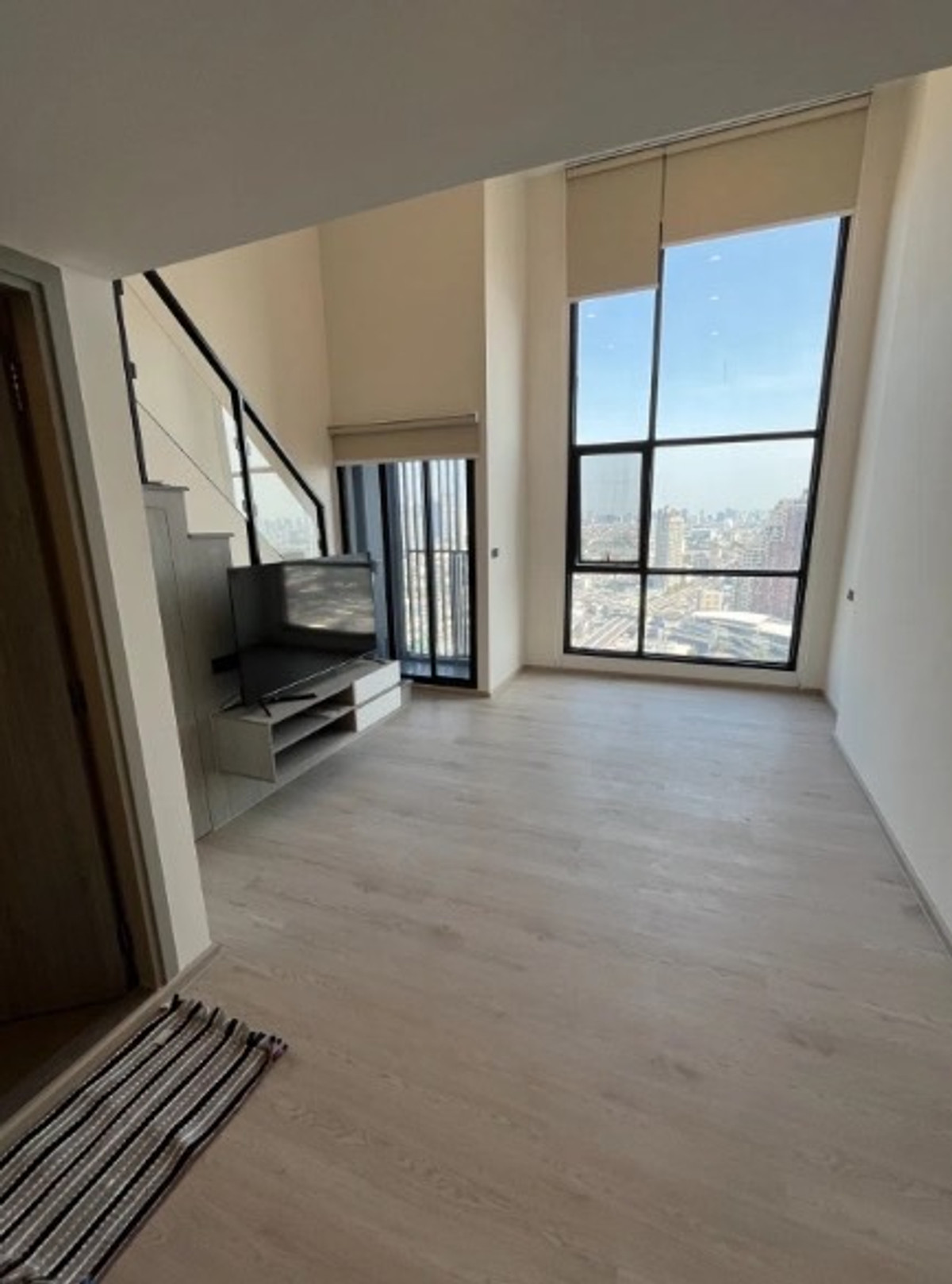 ให้เช่าคอนโดปิ่นเกล้า จรัญสนิทวงศ์ : ✨ คอนโด ห้องใหม่มือหนึ่ง 2ชั้น ✨mrt สิรินธร 450เมตร ✨ 🔥ให้เช่า ออริจิ้น ปลั๊ก แอนด์ เพลย์ สิรินธร สเตชั่น🔥