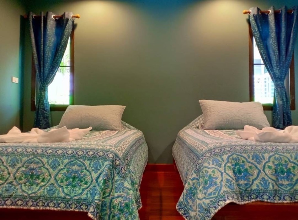 ขายบ้านเชียงใหม่ : 💼 ขายด่วน! วิลล่าพร้อมสระ วัดอุโมงค์–นิมมาน ลงทุนก็คุ้ม พักเองก็ฟิน รายล้อมธรรมชาติ & แหล่งท่องเที่ยว