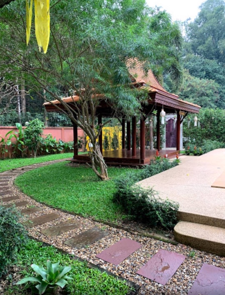 ขายบ้านเชียงใหม่ : 💼 ขายด่วน! วิลล่าพร้อมสระ วัดอุโมงค์–นิมมาน ลงทุนก็คุ้ม พักเองก็ฟิน รายล้อมธรรมชาติ & แหล่งท่องเที่ยว