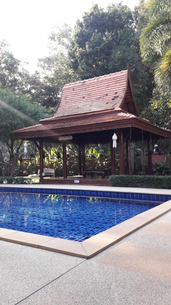 ขายบ้านเชียงใหม่ : 💼 ขายด่วน! วิลล่าพร้อมสระ วัดอุโมงค์–นิมมาน ลงทุนก็คุ้ม พักเองก็ฟิน รายล้อมธรรมชาติ & แหล่งท่องเที่ยว