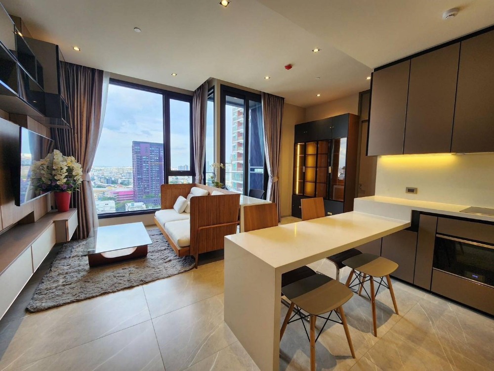 ให้เช่าคอนโดสุขุมวิท อโศก ทองหล่อ : Hyde Heritage Thonglor✨ 1 ห้องนอน 52 ตร.ม. เพียง 69.5k ติดต่อ 095 426 4563 (บอส)