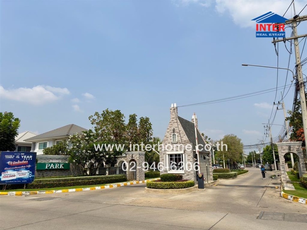 ขายบ้านปทุมธานี รังสิต ธรรมศาสตร์ : บ้านเเฝด 2 ชั้น 36.7 ตร.ว. หมู่บ้านเพอร์เฟคเพลส รังสิต2 ใกล้สำนักงานประกันสังคม ถนนรังสิต-ปทุม ถนนติวานนท์ เมืองปทุมธานี ปทุมธานี