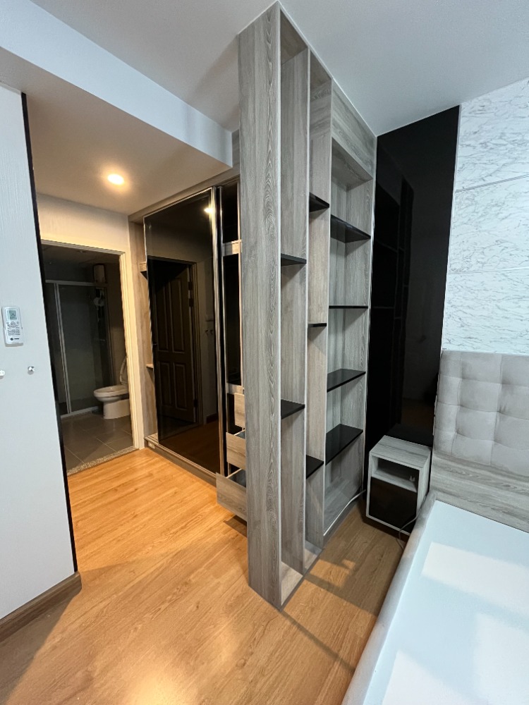 ให้เช่าคอนโดบางนา แบริ่ง ลาซาล : FOR RENT : SUPALAI SUKHUMVIT 105 *BTS Bearing 200m. 1bedroom 1bathroom Please call : 095-3905490