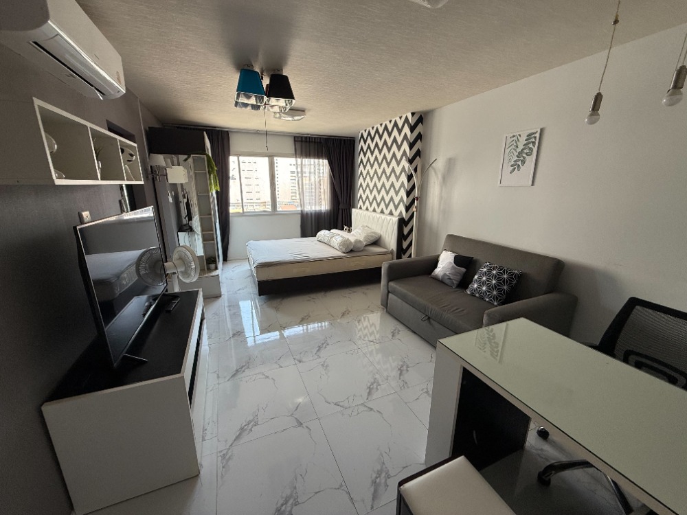 ขายคอนโดสาทร นราธิวาส : ขายพร้อมผู้เช่า!!! Studio 31sqm. ตกแต่งครบ และมีผู้เช่าแล้วค่ะ ราคาขาย  1.99ลบ.