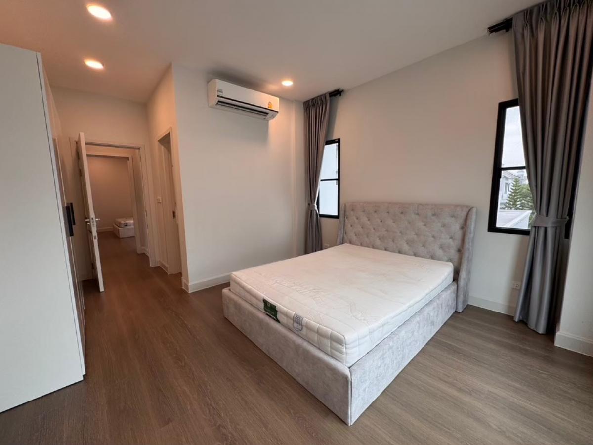 For RentHousePattanakan, Srinakarin : 💥ForRent💥Pool Villa 💦 Nantawan Rama 9 New Krungthepkreetha ‼️ Ready to Move in ‼ ️