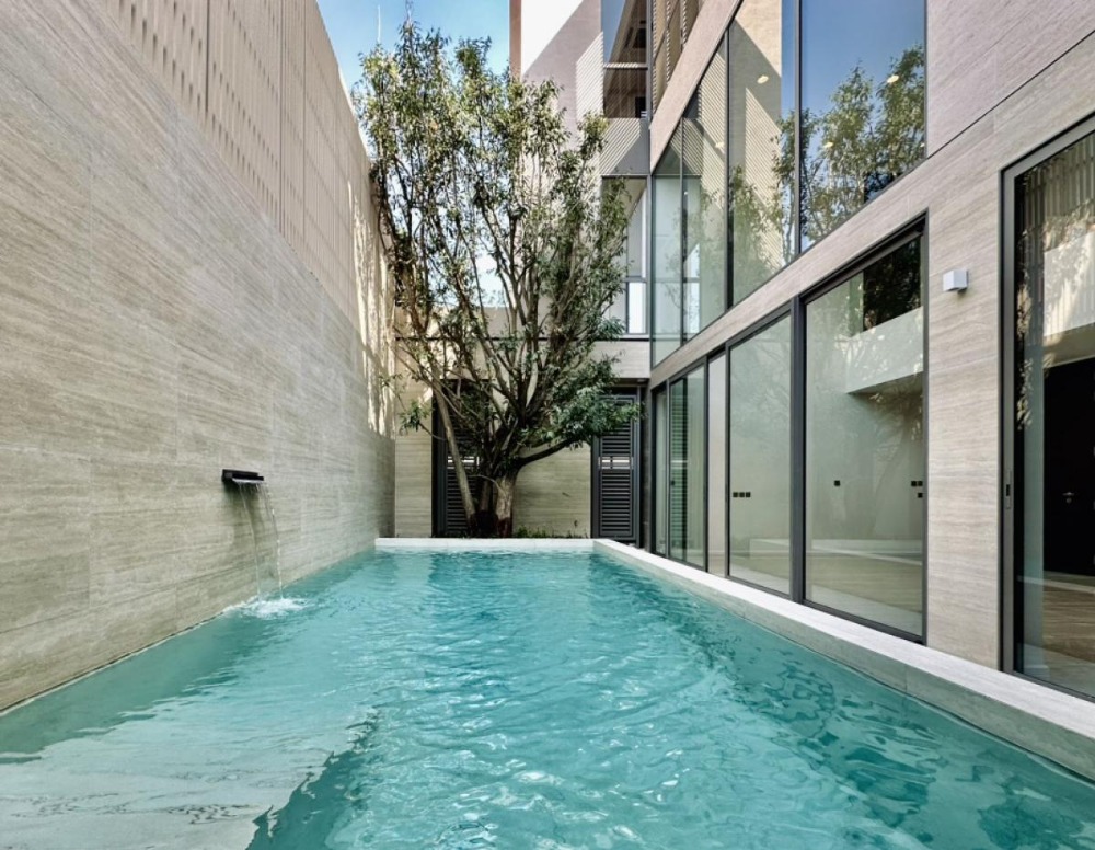 ขายบ้านสาทร นราธิวาส : ✨RARE ITEM✨ LUXURY POOL VILLA FOR SALE ขายบ้านจันทร์ 1 ใน 2 บ้านหลังสุดท้ายโครงการ ADLER chan road