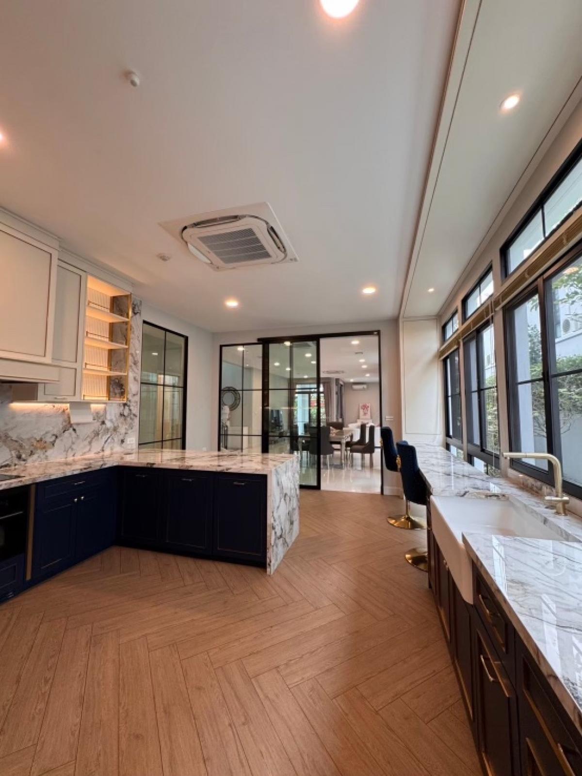 For RentHousePattanakan, Srinakarin : 💥ForRent💥Pool Villa 💦 Nantawan Rama 9 New Krungthepkreetha ‼️ Ready to Move in ‼ ️