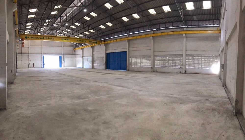 For RentFactoryNawamin, Ramindra : 🏗  Factory & Warehouse for Rent, land area 3 rai, usable area 2,000 sq.m. with Factory Operation Permit location Soi Phraya Suren 41