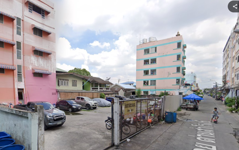 For RentLandSamut Prakan,Samrong : Land for sale, Samrong checkpoint, near the market near the Yellow Line