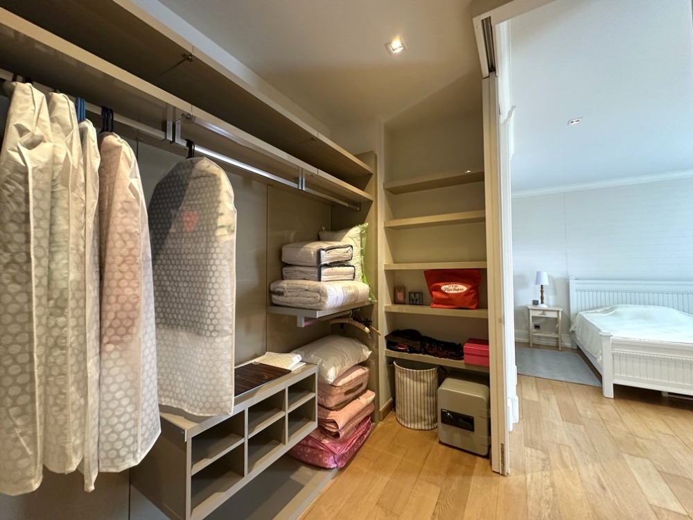 For SaleHouseRama9, Petchburi, RCA : Sell ​​luxury houses for Super Luxury - PARC PRIVA, 5 bedrooms, 5 bathrooms