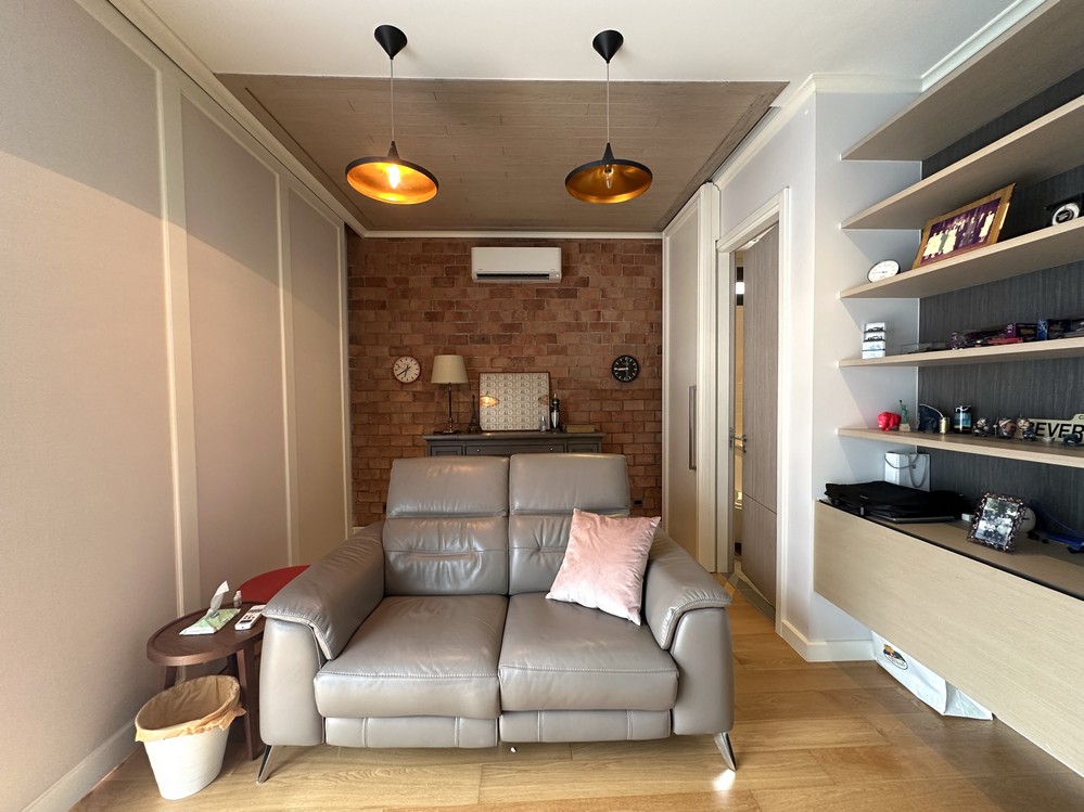 For SaleHouseRama9, Petchburi, RCA : Sell ​​luxury houses for Super Luxury - PARC PRIVA, 5 bedrooms, 5 bathrooms