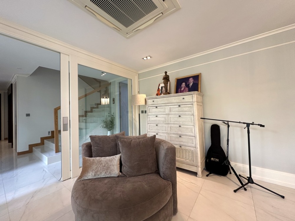 For SaleHouseRama9, Petchburi, RCA : Sell ​​luxury houses for Super Luxury - PARC PRIVA, 5 bedrooms, 5 bathrooms