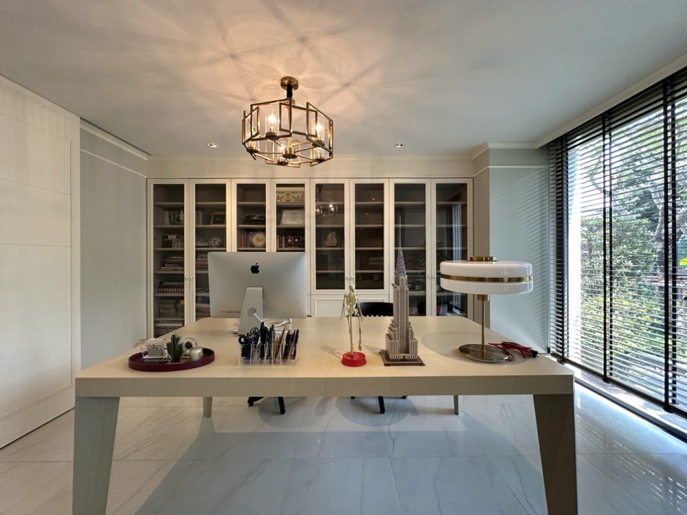 For SaleHouseRama9, Petchburi, RCA : Sell ​​luxury houses for Super Luxury - PARC PRIVA, 5 bedrooms, 5 bathrooms