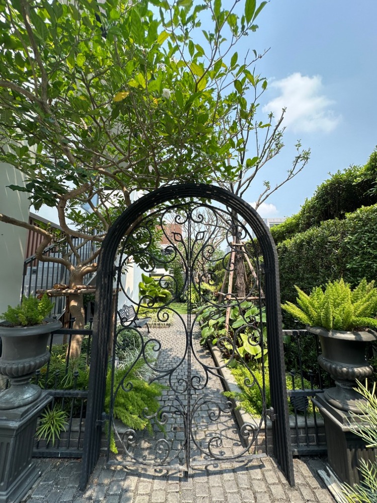 For SaleHouseRama9, Petchburi, RCA : Sell ​​luxury houses for Super Luxury - PARC PRIVA, 5 bedrooms, 5 bathrooms