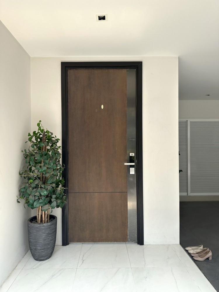 For SaleHouseRama9, Petchburi, RCA : Sell ​​luxury houses for Super Luxury - PARC PRIVA, 5 bedrooms, 5 bathrooms