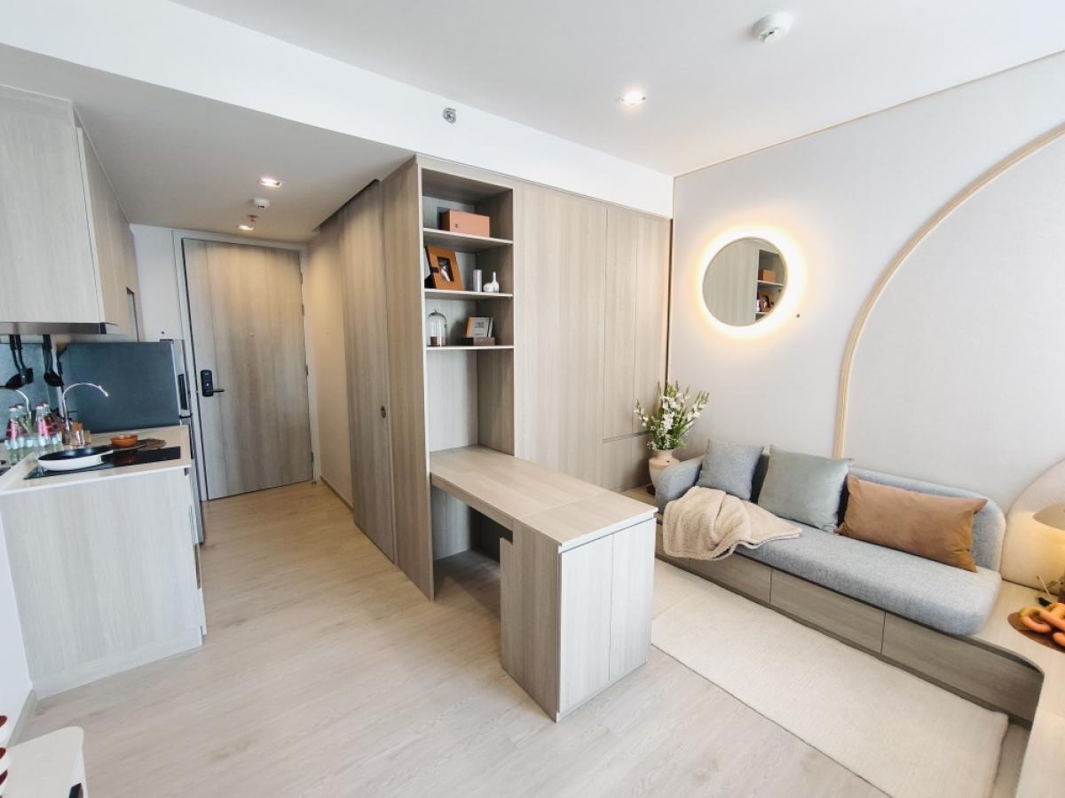 For SaleCondoWongwianyai, Charoennakor : 🎉 The best deal of the year 𝐑𝐞𝐟𝐞𝐫𝐞𝐧𝐜𝐞 Sathorn-Wongwianyai 𝟏 bed 𝟐𝟓 sq.m. Free furniture+electrical appliances Guaranteed the best price than anyone Complete all steps With a level of care 𝗩𝗜𝗣💯📱 𝟬𝟵𝟮-𝟴𝟬𝟴𝟴𝟴𝟵𝟵