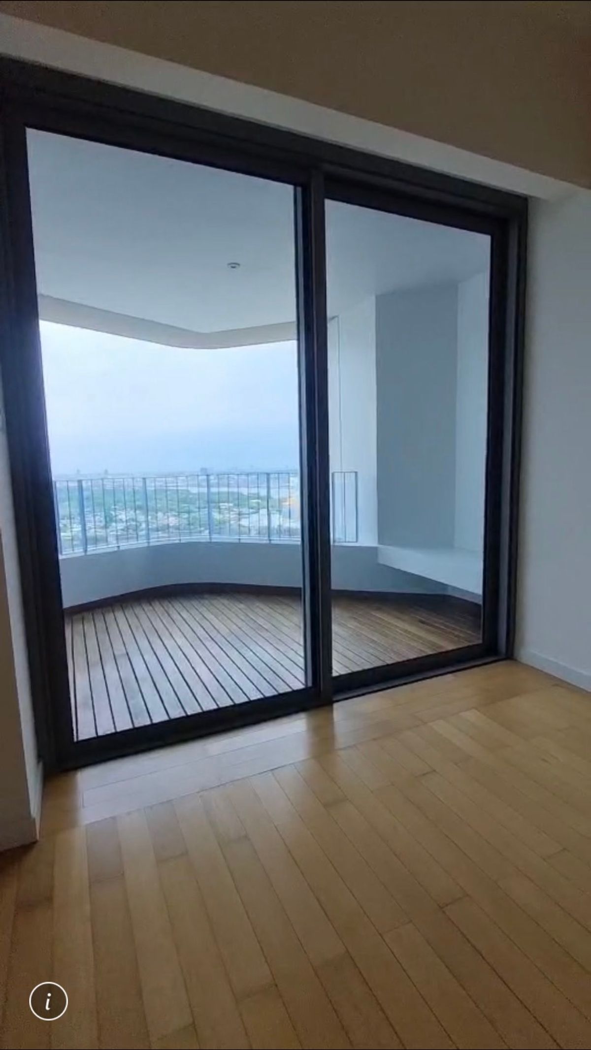 For SaleCondoRama3 (Riverside),Satupadit : Urgent Pano Rama 3