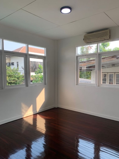 For SaleHouseLadprao, Central Ladprao : 2 -storey detached house for sale, area 60 sq.w., Lat Phrao 41 Road, Chandrakasem Subdistrict, Chatuchak District, Bangkok