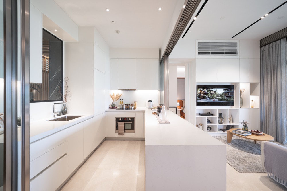 For SaleCondoBangna, Bearing, Lasalle : Super Luxury & quot; Mulberry Grove The Forestias Condominiums & quot; Usable area 99.59 sq.m., 2 bedrooms, 2 bathrooms, big rooms, atmosphere like at home Surrounded a large green area Convenient transportation next to Bang Na-Trat Road