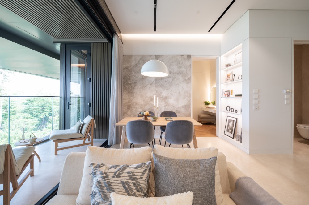 For SaleCondoBangna, Bearing, Lasalle : Super Luxury & quot; Mulberry Grove The Forestias Condominiums & quot; Usable area 99.59 sq.m., 2 bedrooms, 2 bathrooms, big rooms, atmosphere like at home Surrounded a large green area Convenient transportation next to Bang Na-Trat Road