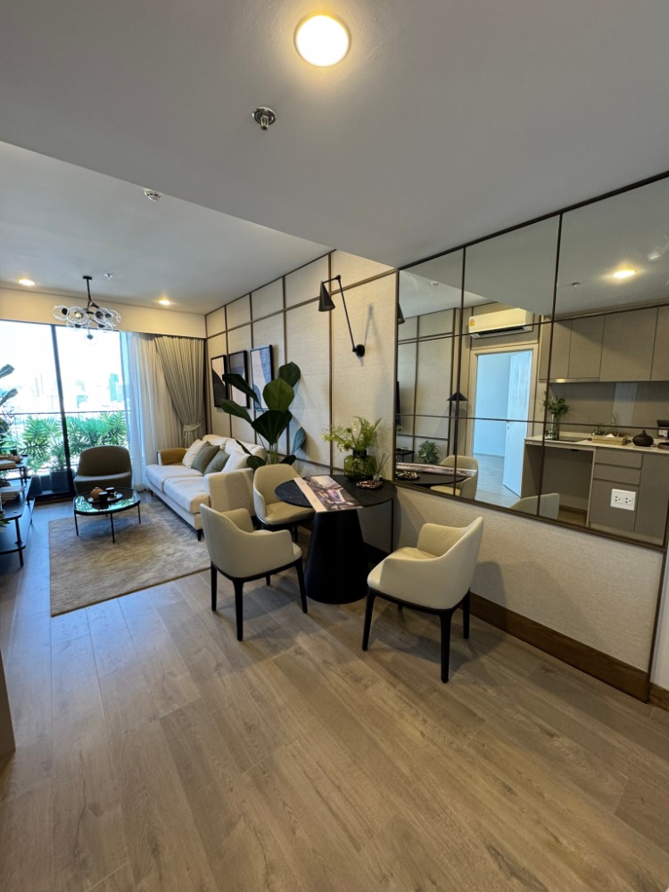 ขายคอนโด : LTHC12005 – The Crown Residence FOR SALE Size 35 sqm. 1 bed 1 bath Near MRT Lumpini Station ONLY 10.21 MB