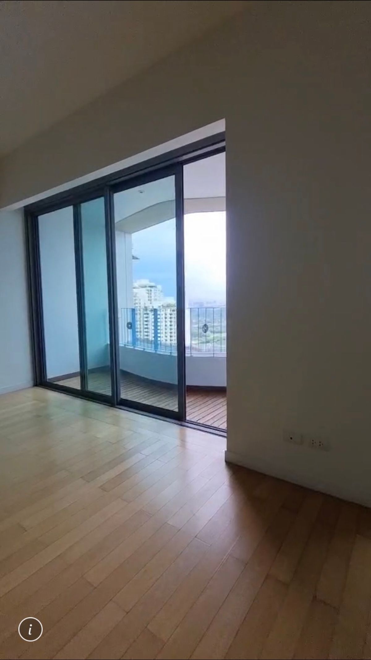 For SaleCondoRama3 (Riverside),Satupadit : Urgent Pano Rama 3