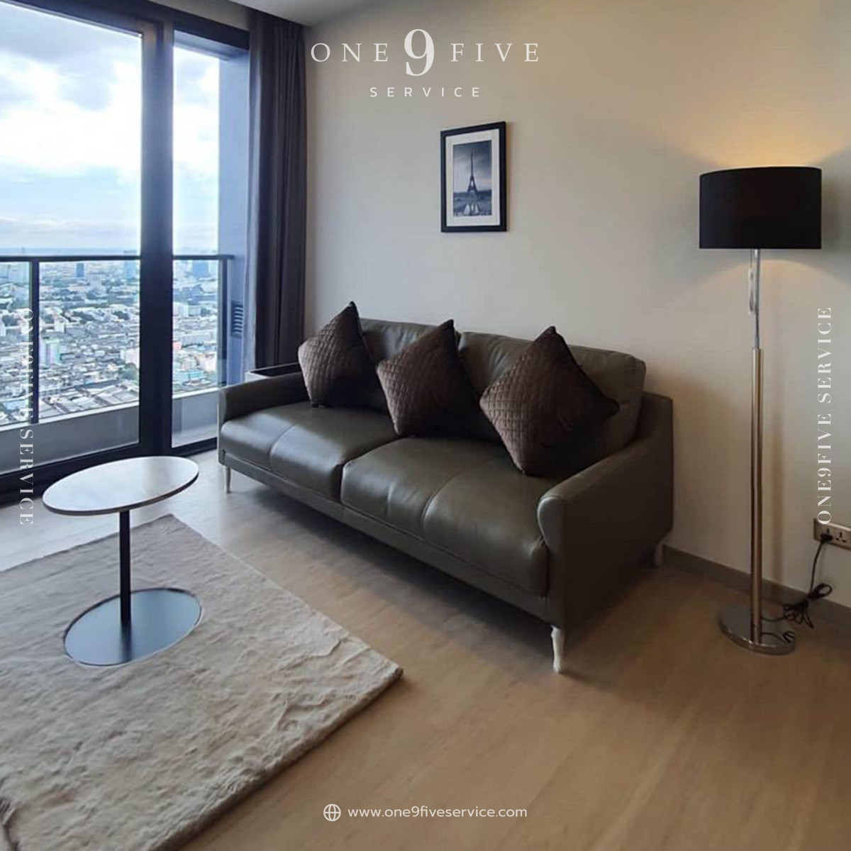 ให้เช่าคอนโดพระราม 9 เพชรบุรีตัดใหม่ RCA : 🔥𝗛𝗢𝗧 𝗗𝗘𝗔𝗟🔥2 ห้องนอนตกแต่งสวยมาก ขนาด 55 ตรม. 48,000 บาท ติดต่อ 093-8417679 🌻