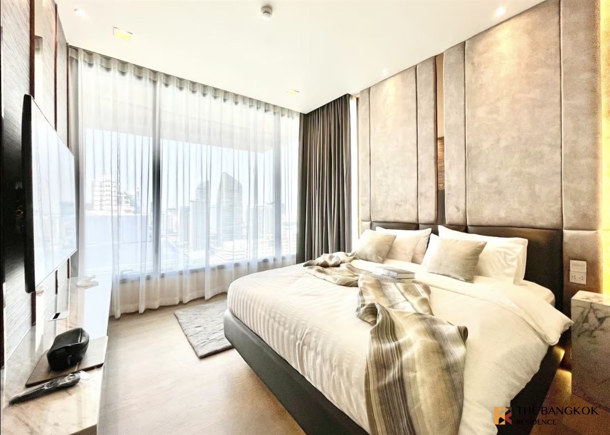 ให้เช่าคอนโดสุขุมวิท อโศก ทองหล่อ : ขมวดสวยจบปึ้ง The Esse Asoke by Jubjib
