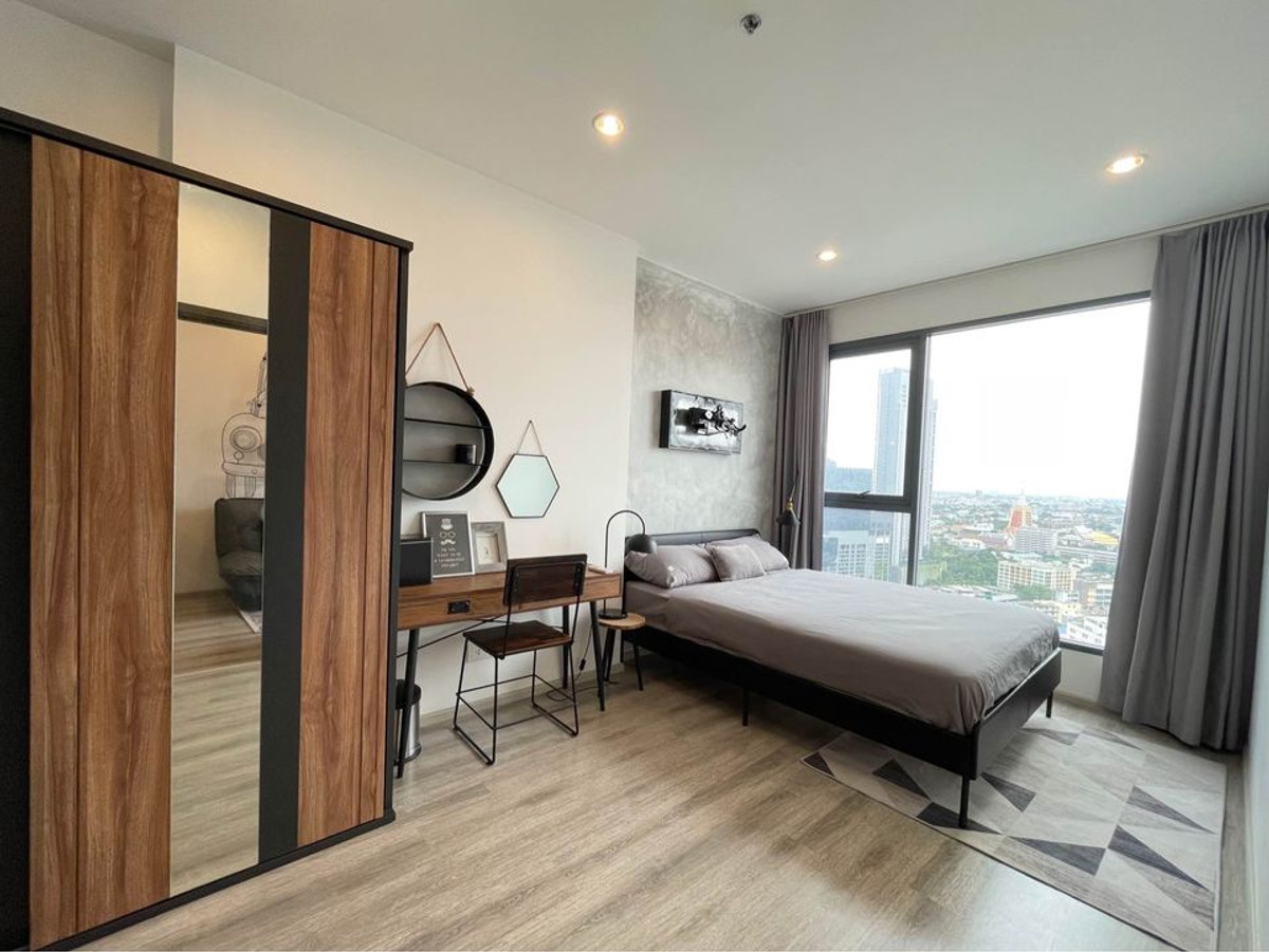 🌿IDEO Mobi Sukhumvit 66🌿 New room 🛏 1 Bed 1 Bath 35 sq.m. Price negotiate!!! - close to BTS Udomsuk Loading...