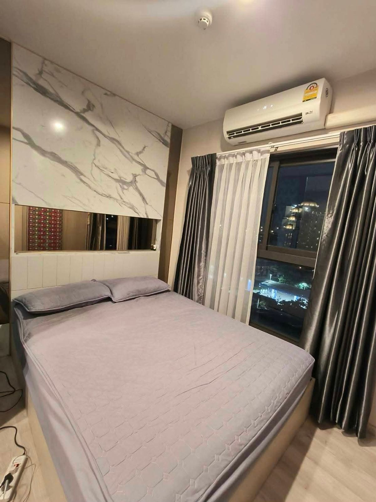 For RentCondoRama9, Petchburi, RCA : ❤️Beautiful room for rent❤️