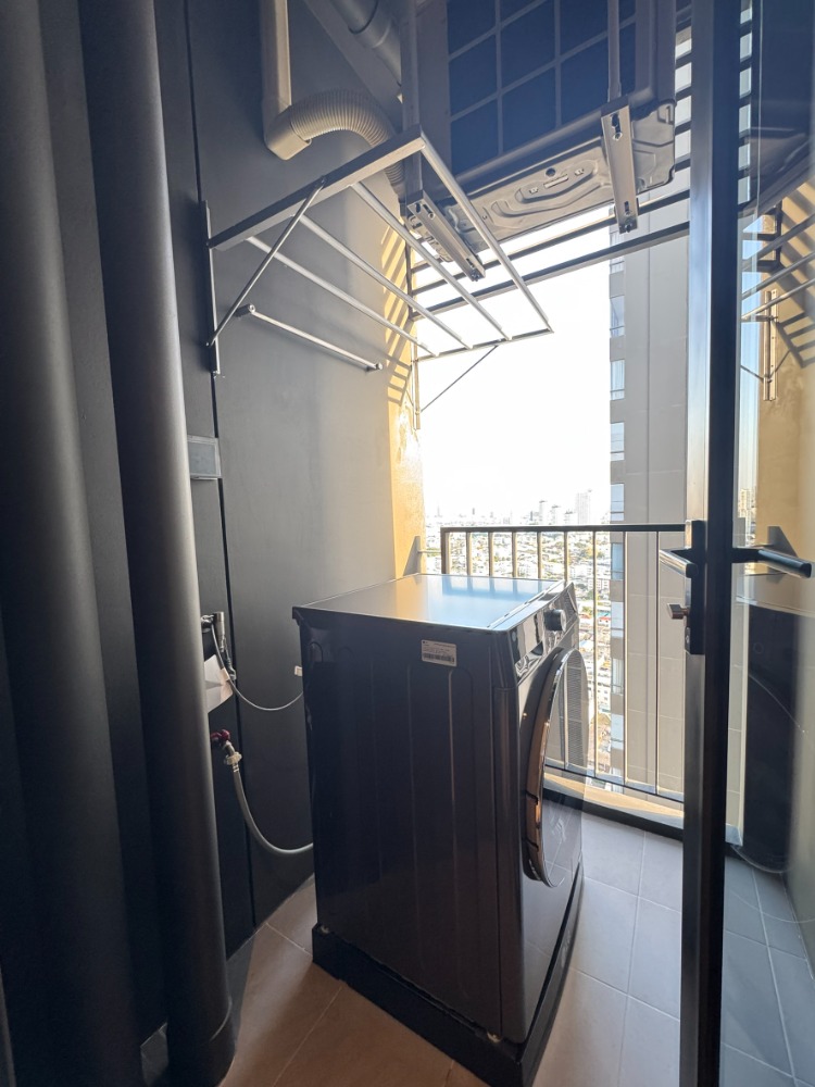 ให้เช่าคอนโดวงเวียนใหญ่ เจริญนคร : ให้เช่าสตูดิโอ 1 นอน ชั้นสูง 28+ วิวแม่น้ำ