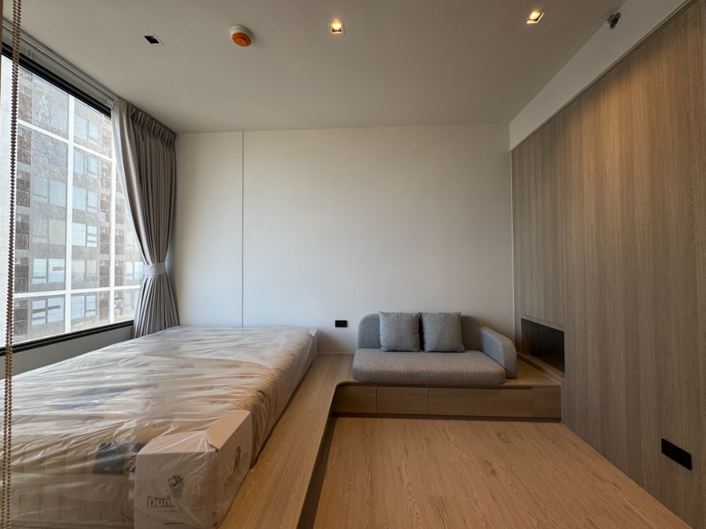 ให้เช่าคอนโดวงเวียนใหญ่ เจริญนคร : ให้เช่าสตูดิโอ 1 นอน ชั้นสูง 28+ วิวแม่น้ำ