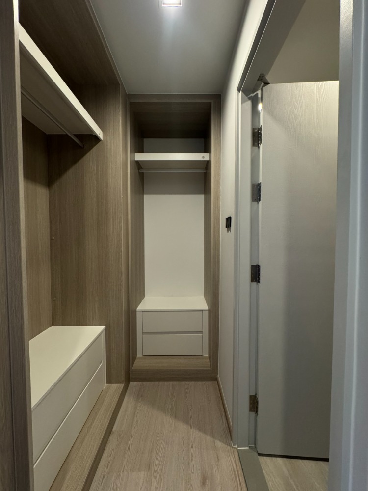 ให้เช่าคอนโดวงเวียนใหญ่ เจริญนคร : ให้เช่าสตูดิโอ 1 นอน ชั้นสูง 28+ วิวแม่น้ำ