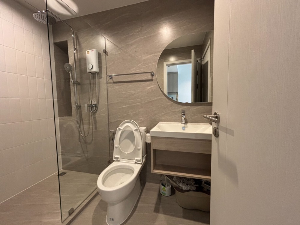 ให้เช่าคอนโดวงเวียนใหญ่ เจริญนคร : ให้เช่า 1 ห้องนอน ตกแต่งครบพร้่อมเข้าอยู่