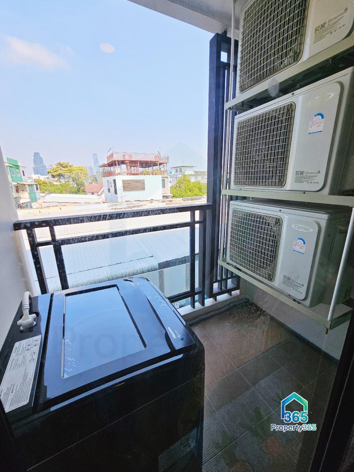 ขายคอนโดสาทร นราธิวาส : ขาย! คอนโด The Cube Urban สาทร 2 ห้องนอน วิวสระ เฟอร์ฯครบ พร้อมอยู่