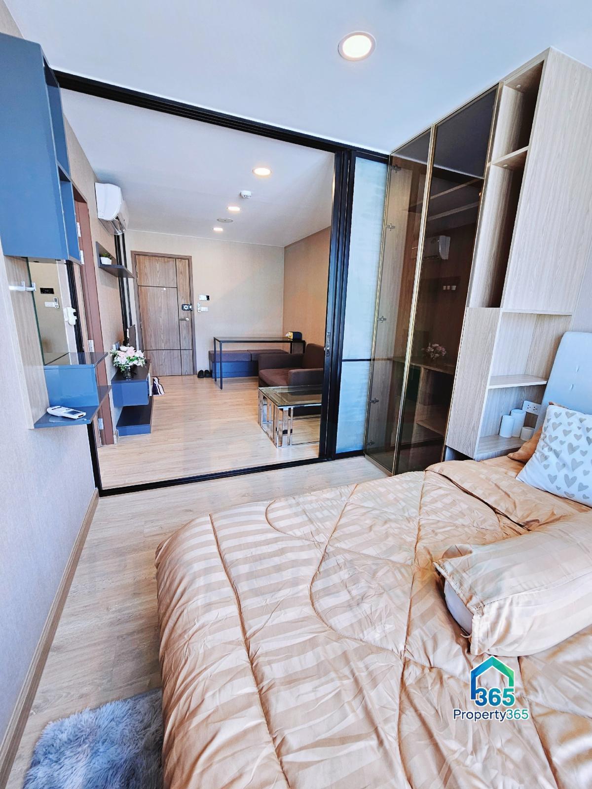 ขายคอนโดสาทร นราธิวาส : ขาย! คอนโด The Cube Urban สาทร 2 ห้องนอน วิวสระ เฟอร์ฯครบ พร้อมอยู่