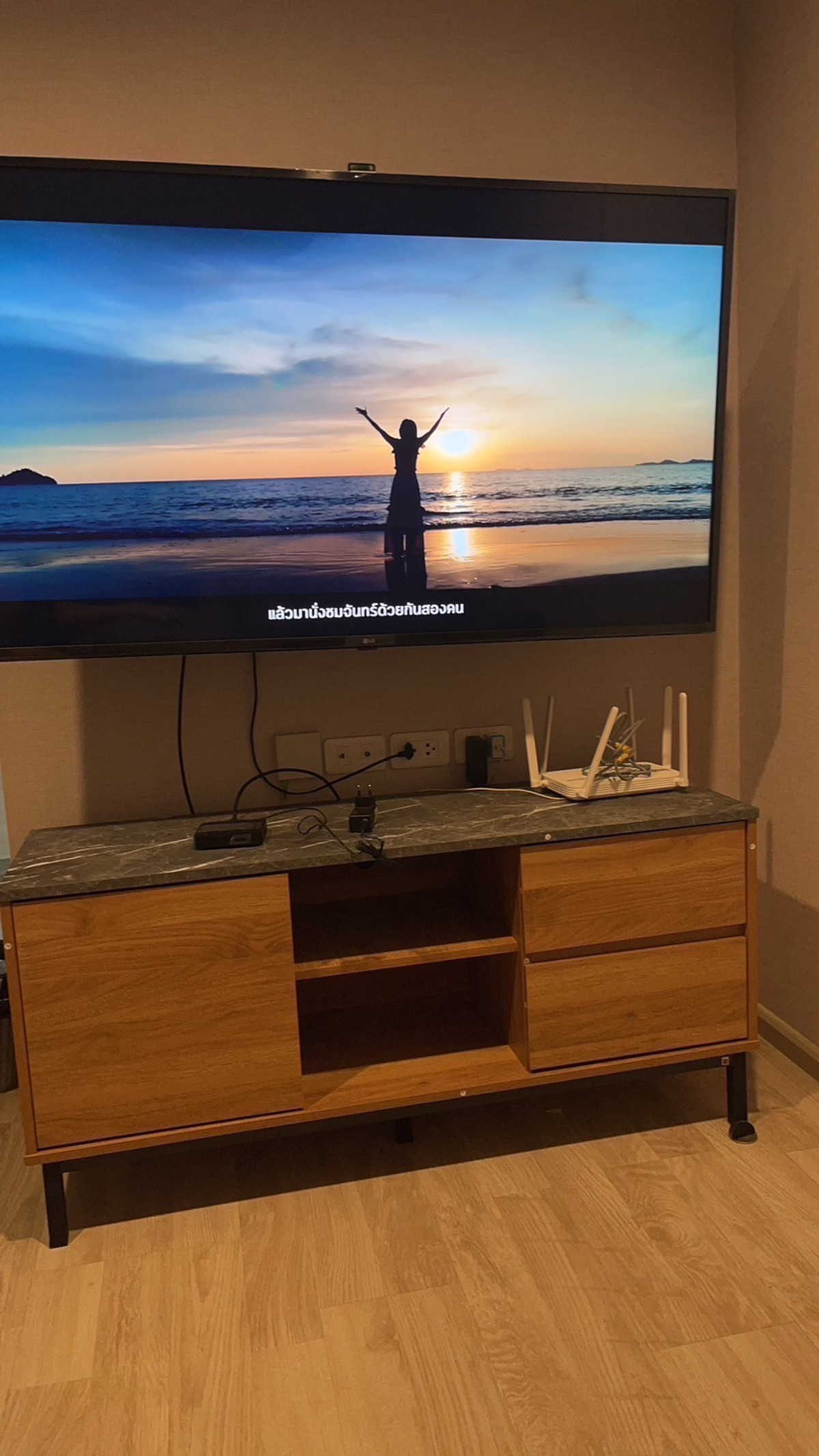 ให้เช่าคอนโดพระราม 9 เพชรบุรีตัดใหม่ RCA : ❤️ ปล่อยเช่าห้องสวย เครื่องใช้ไฟฟ้าเฟอร์นิเจอร์ครบ ❤️