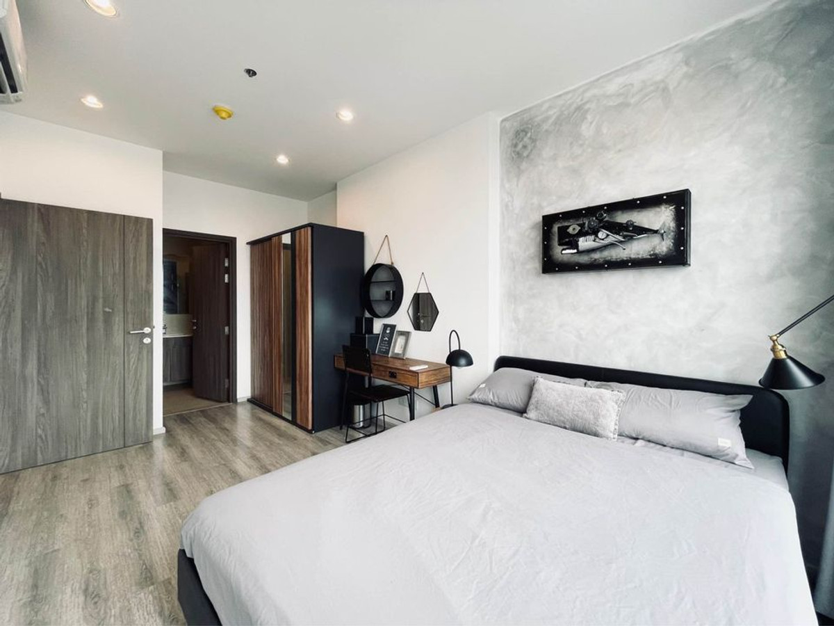 🌿IDEO Mobi Sukhumvit 66🌿 New room 🛏 1 Bed 1 Bath 35 sq.m. Price negotiate!!! - close to BTS Udomsuk Loading...